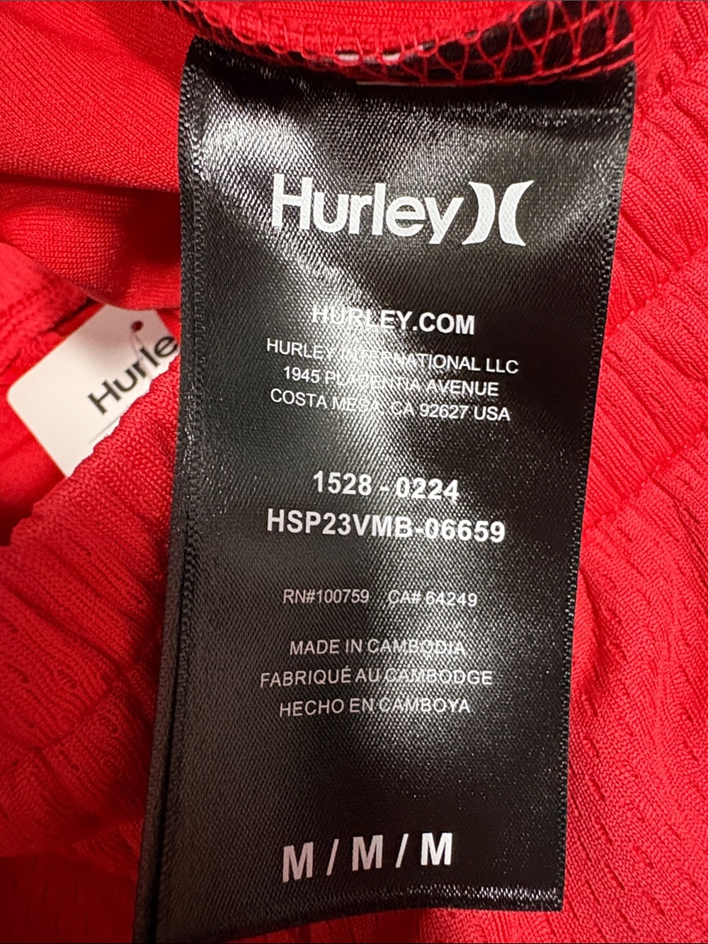 Hurley Men’s Red Mesh Athletic Shorts NWT Size Medium - Picture 6 of 9